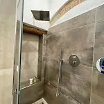 Alojamento de Acomodação e Pequeno-almoço Civico29 & Breakfast 4*